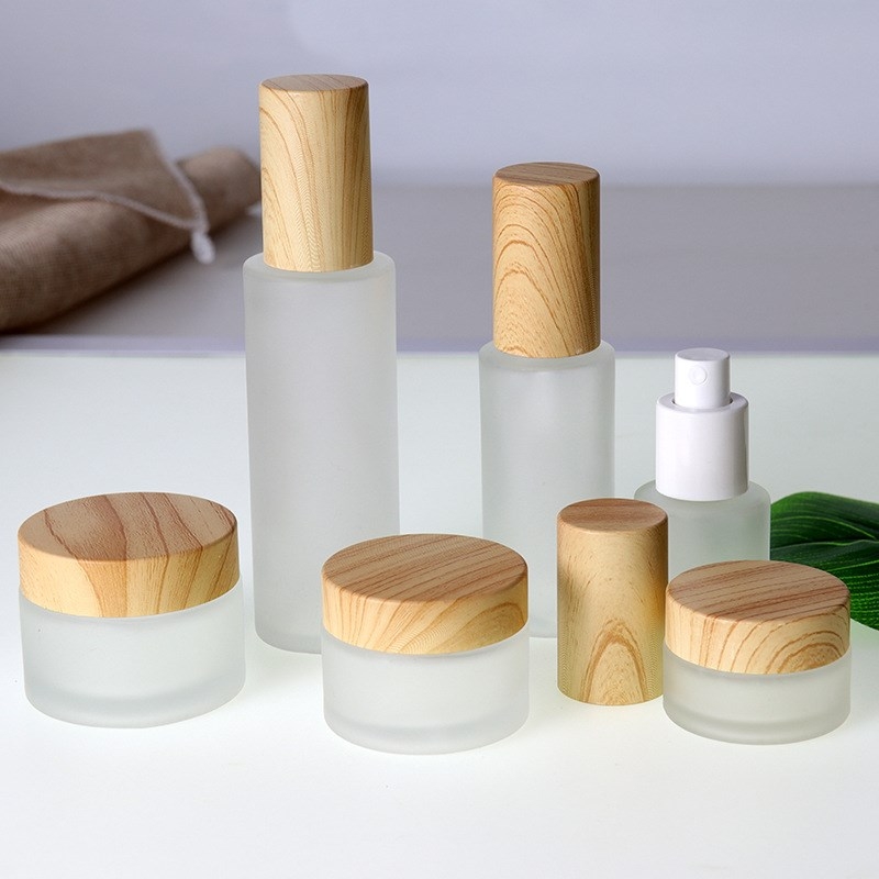 Imitated wooden lid bottle